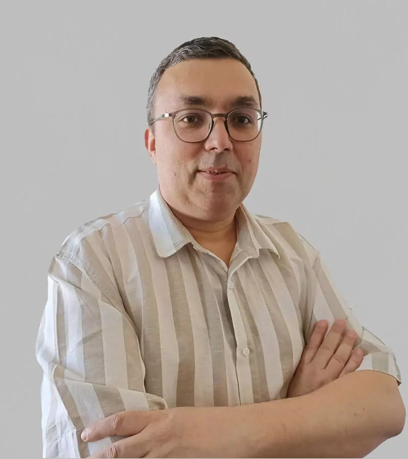 Architecte de l'information numérique et formateur web à Lyon 5 Stéphane ARRAMI